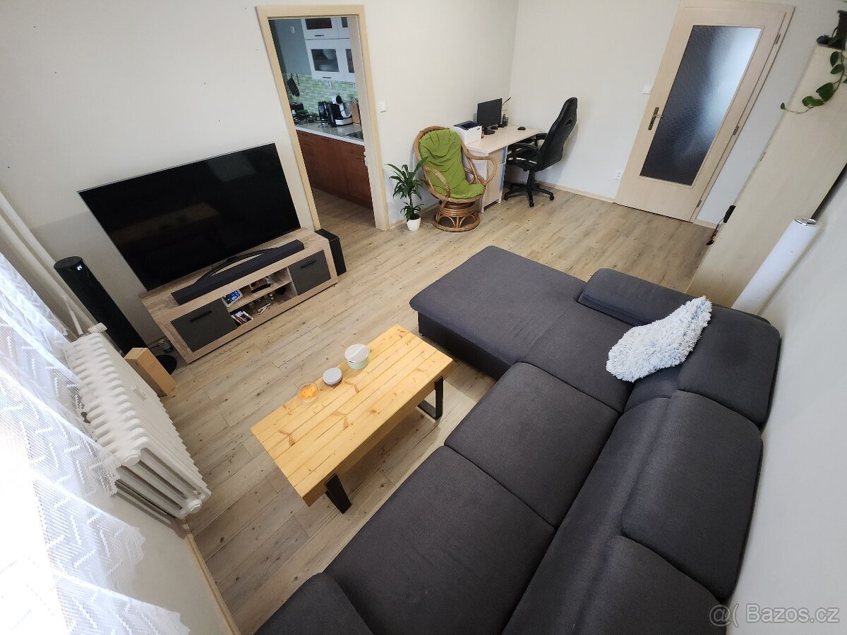 Prodej bytu 2+1, 74 m2, Pardubice - 2