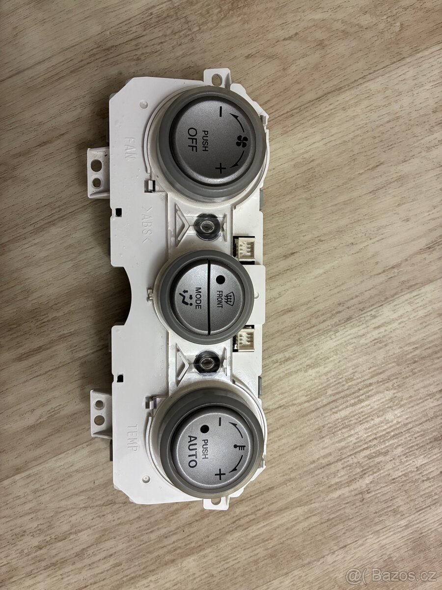 Ovládání topení Mazda 6 gg/gy - 2