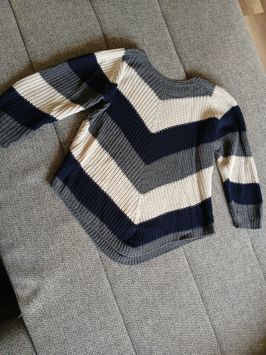 Svetr s 3/4 rukávy - 2