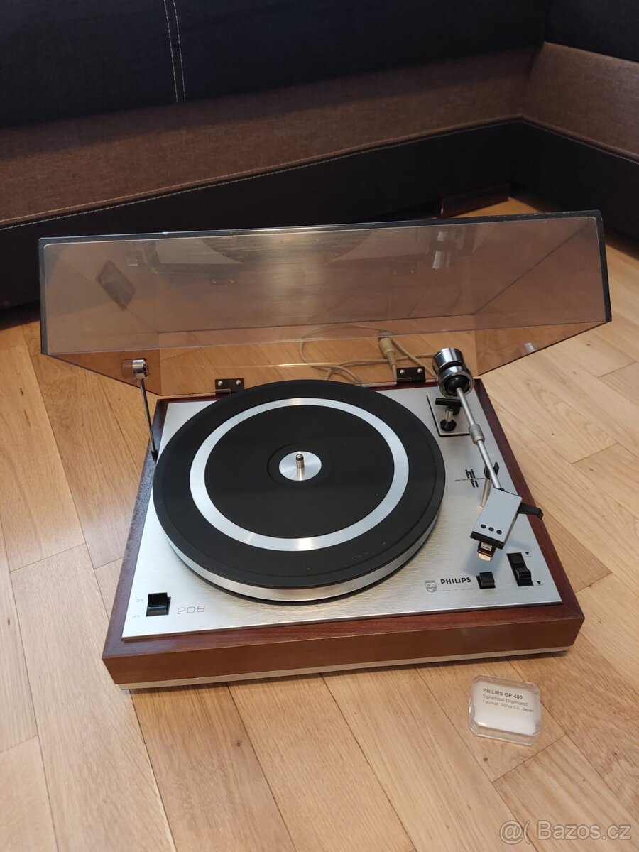 Gramofon poloautomatický Philips - 2