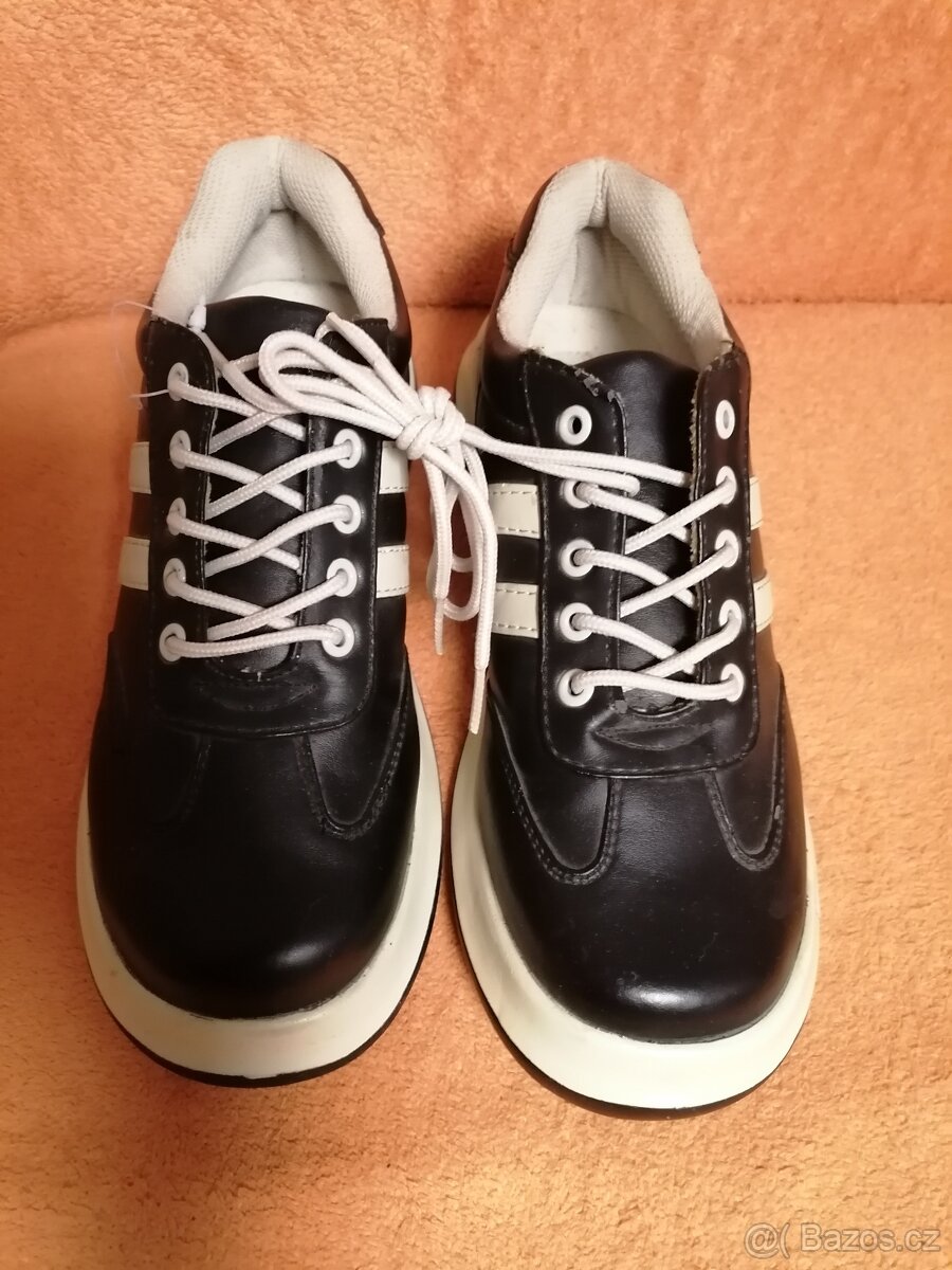 Dívčí boty Sandic vel 36 - 2