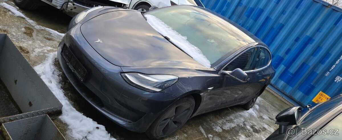 Tesla Model 3 Standard Range Plus RWD SR+ - 2