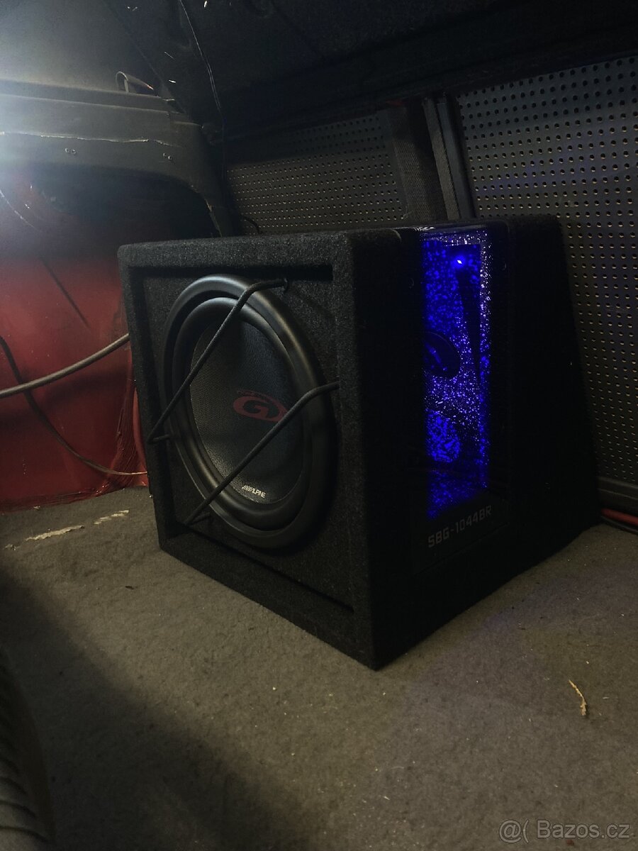 Subwoofer Alpine SBG-1044BR a Zesilovač - 2