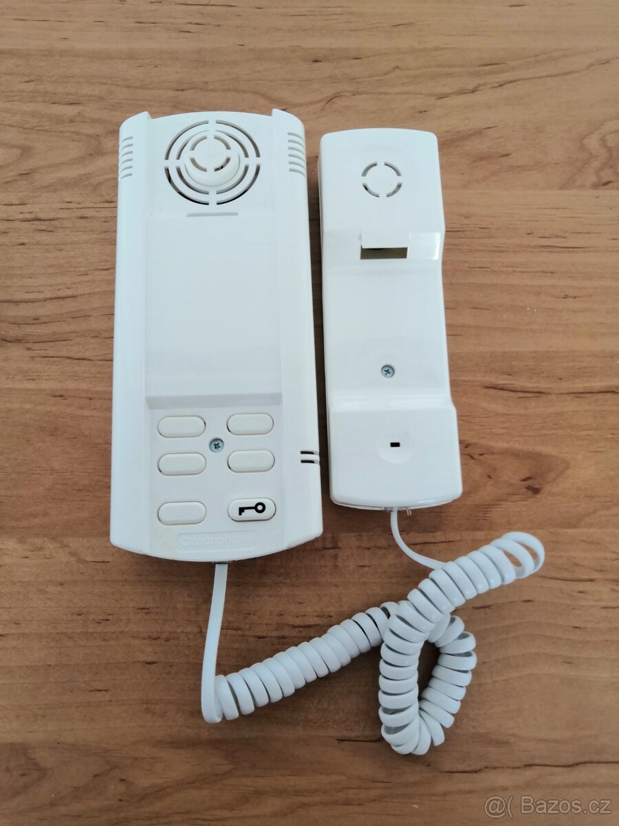 domácí telefon - 2