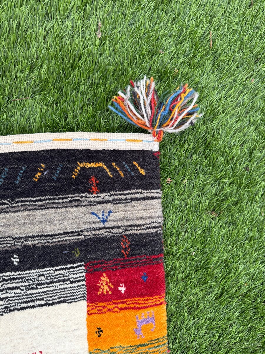 Koberec 140x70 nove - 2