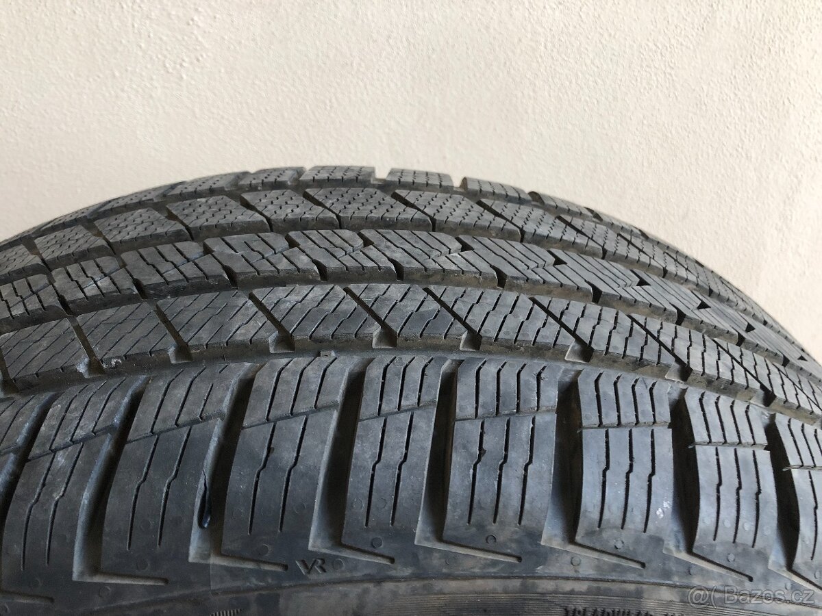 245/45/R20 Vredestein Qutrac Pro 103V M+S - 2