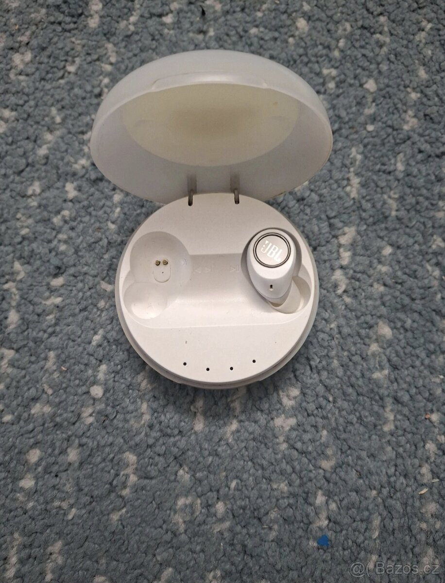 Slucháka - JBL tws - 2