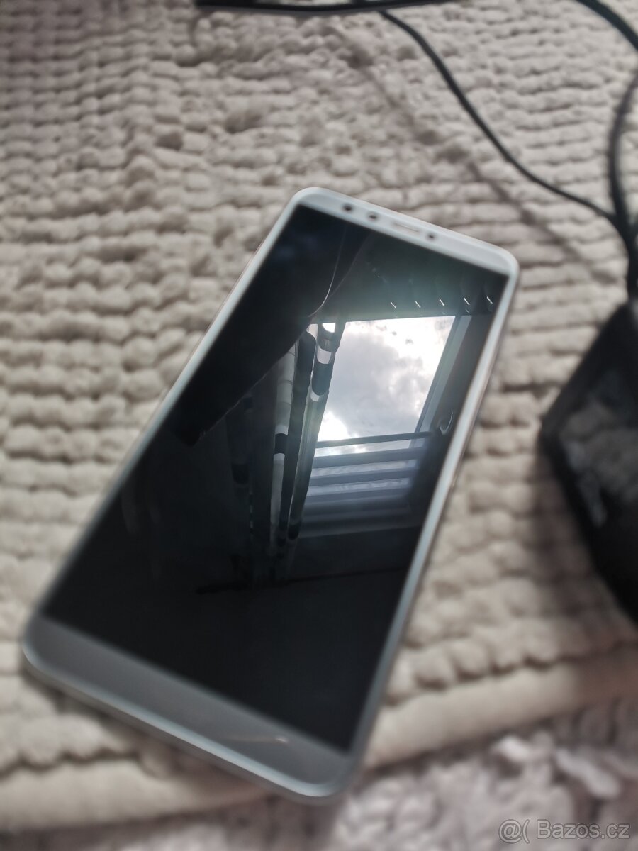 Honor 9 Lite - TOP - 2