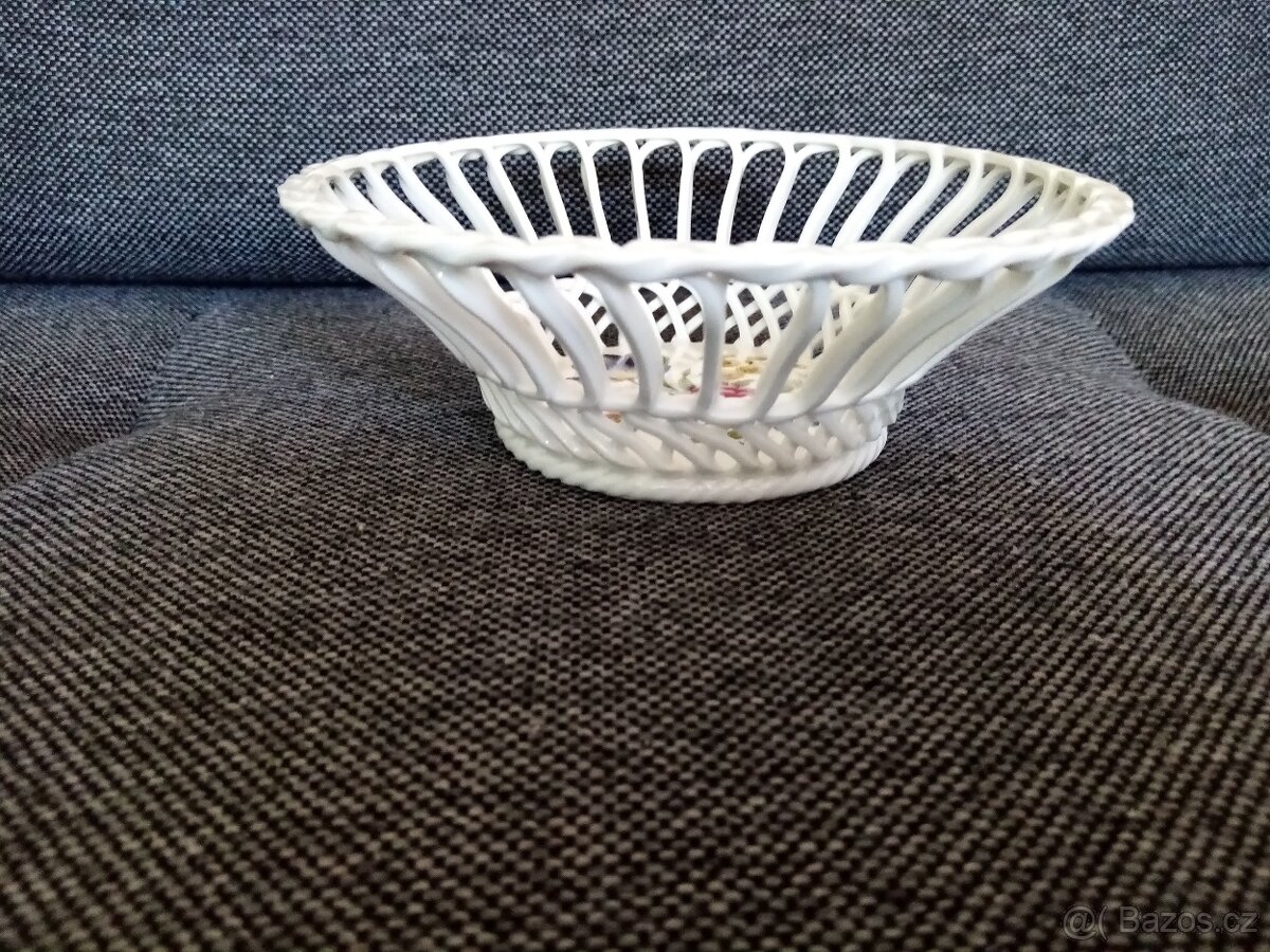 Miska s kytičkama- porcelán. - 2