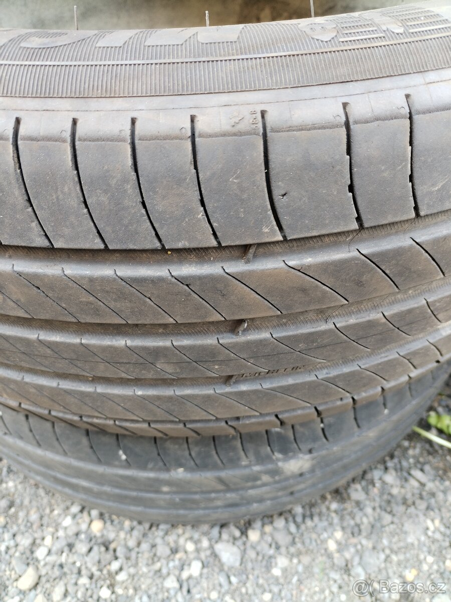 Letní MICHELIN 205/55 R17 - 2