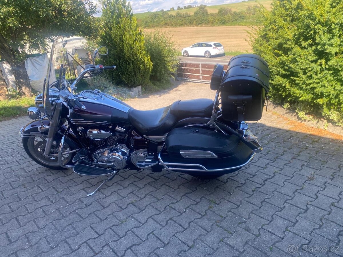 Yamaha XV 1900 Midnight Star - 2