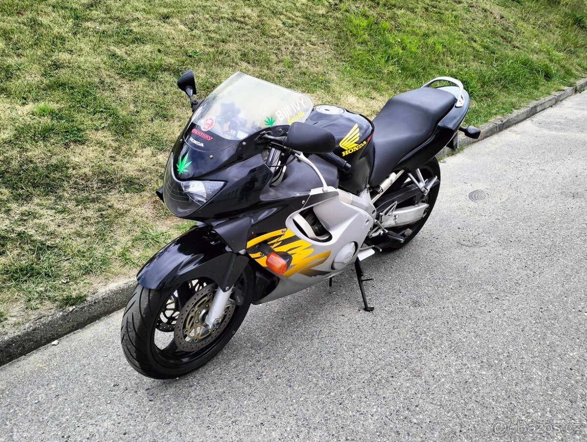 Honda CBR 600 F - 2