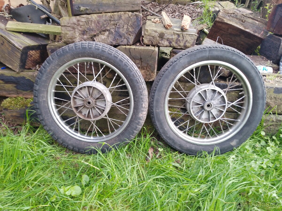 Vyměním kola na motocykl Jawa 250/559 za 175/450 deluxe - 2