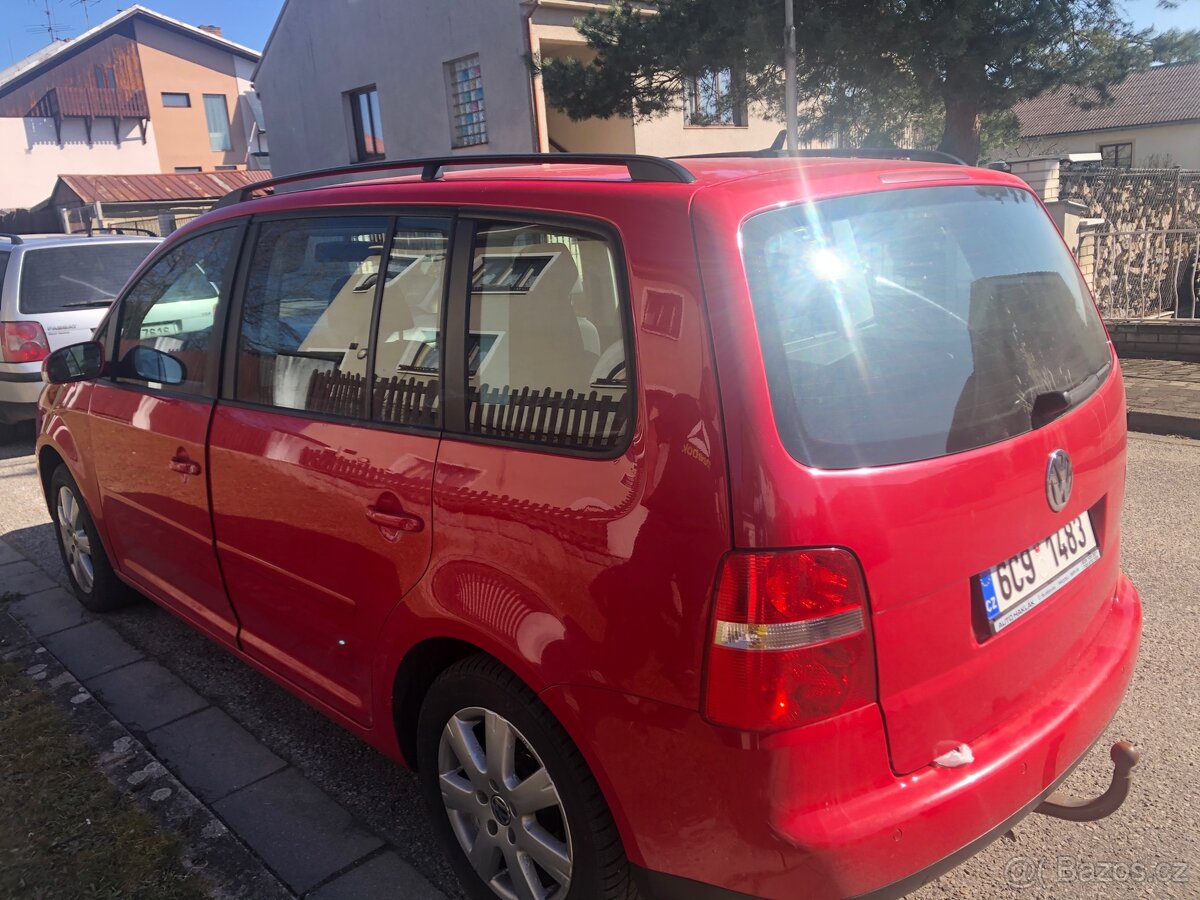Prodam Volkswagen Touran - 2