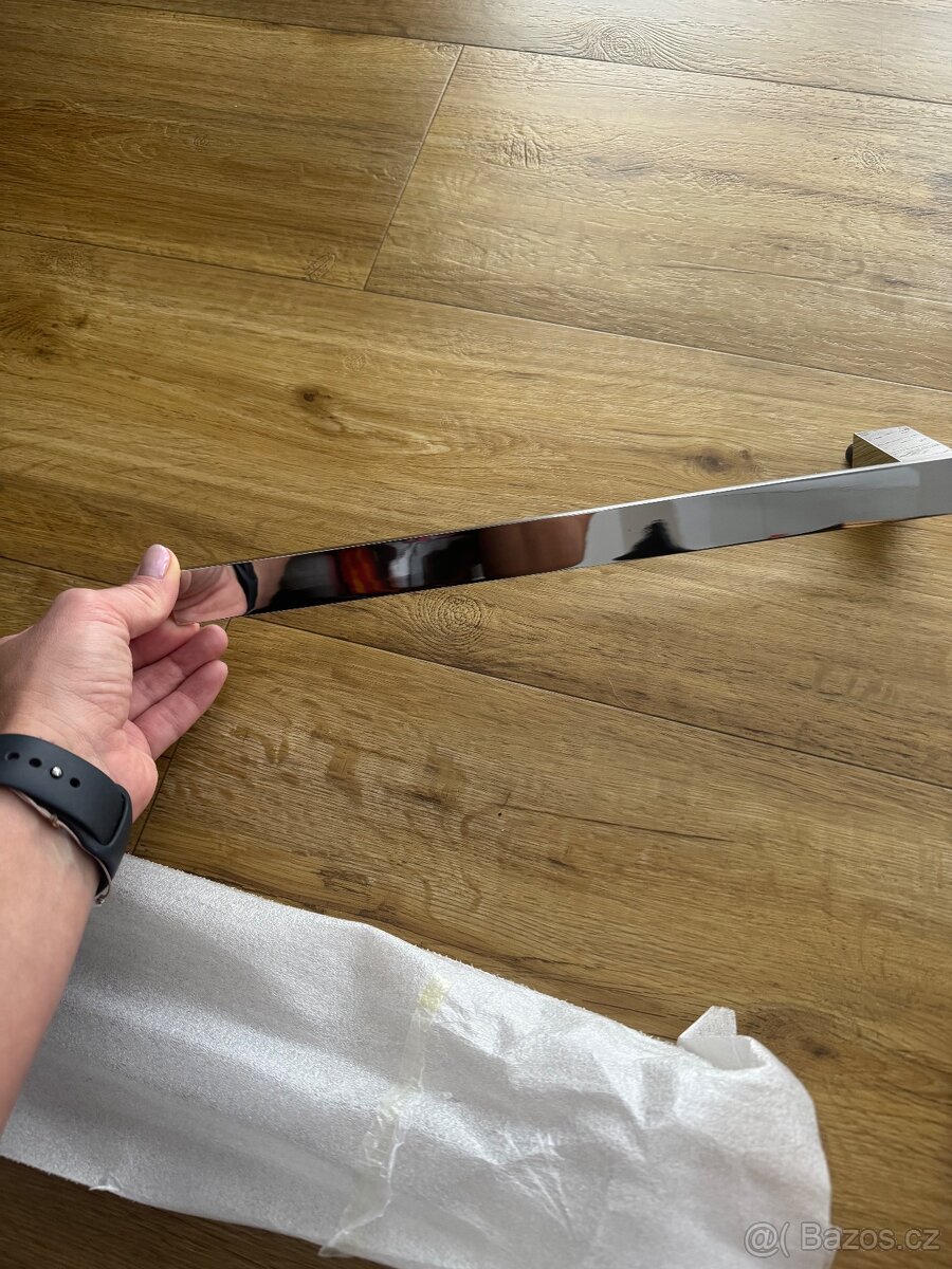 Držáky na ručniky - 2