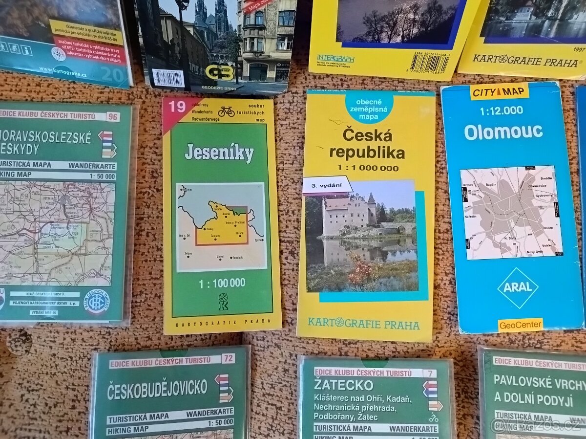 Mapy a autoatlasy staršího data. Něco i nové. - 2