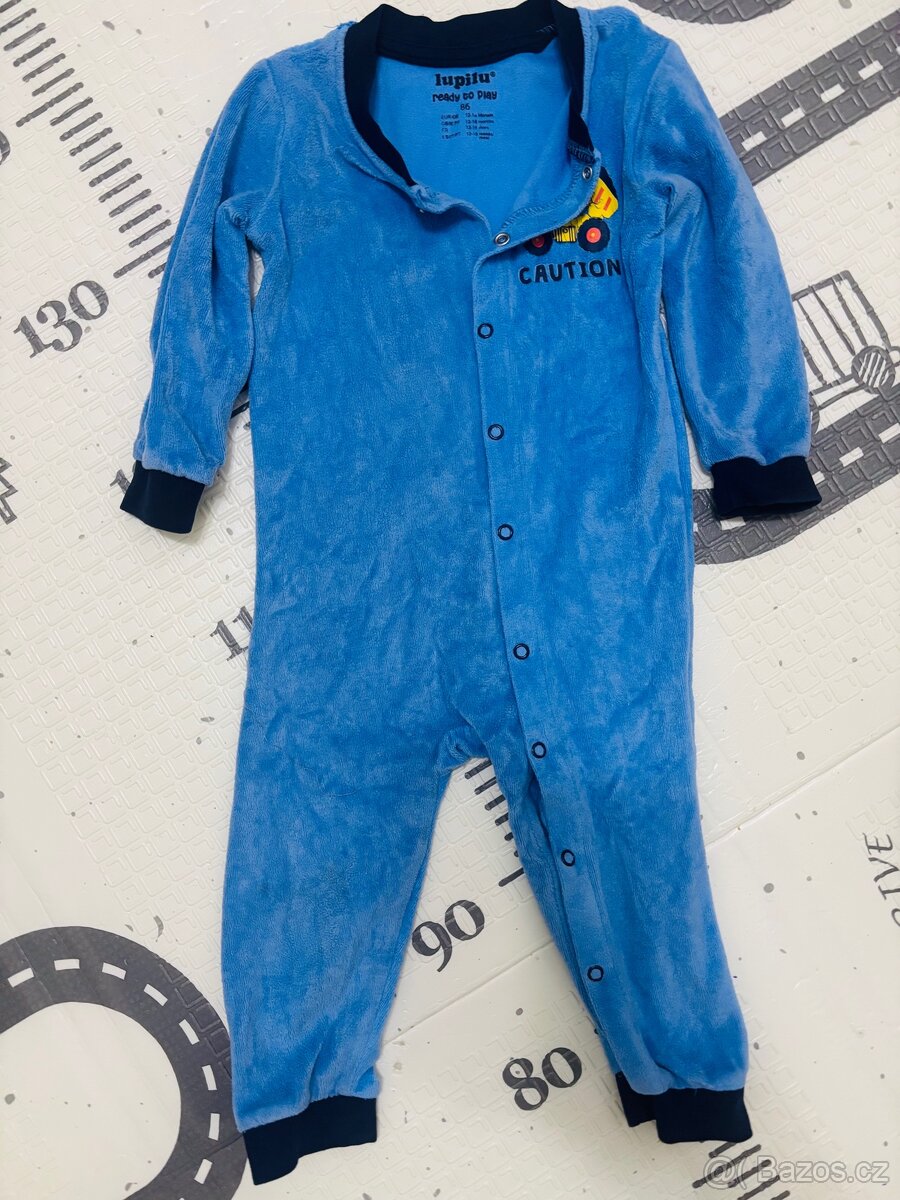 Dětské oblečení, vel. 86 - 2