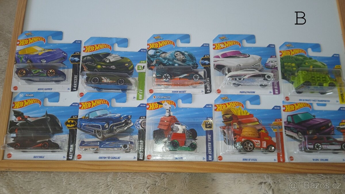 Hot wheels 4 x 10 ks - cena je za 1 sestavu dle fotek - 2