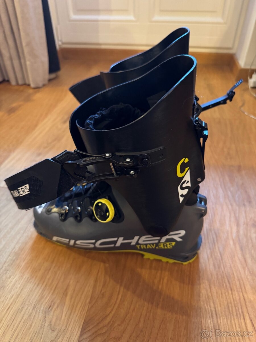 Fischer Traverse CS Carbon boty 28.5 - 2