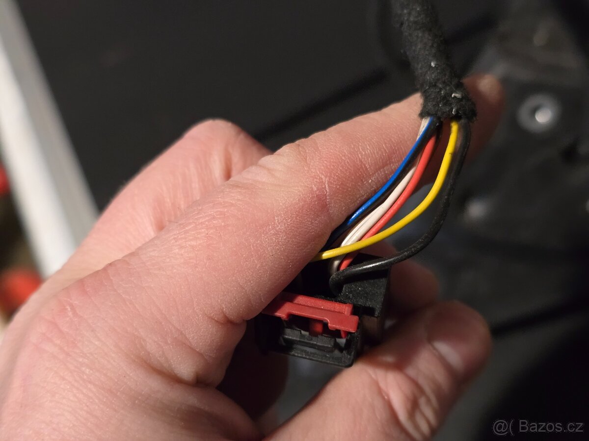 Superb 2 levé zpětné zrcátko - 2