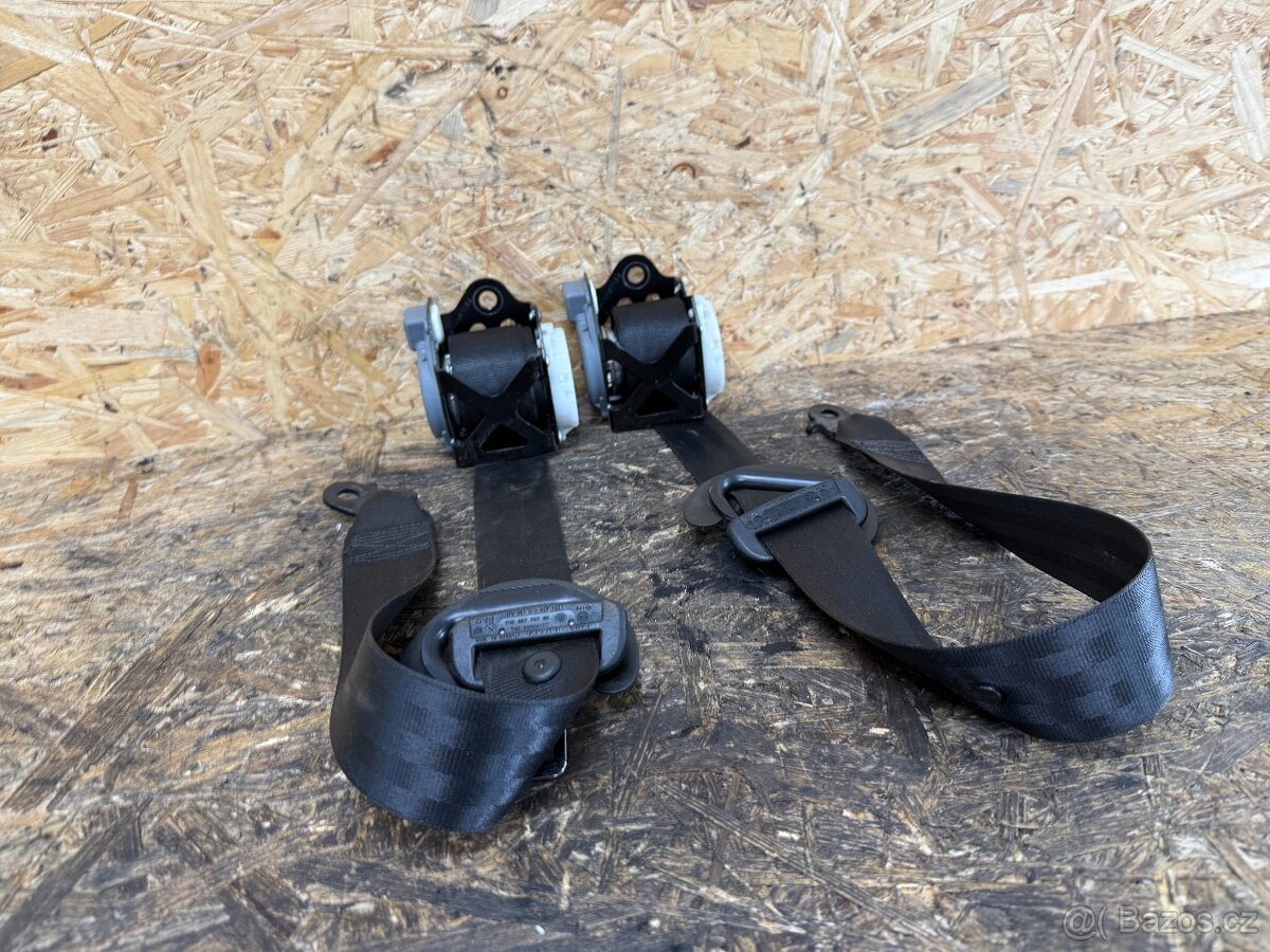 ZADNÍ PÁSY VW TOUAREG 7P - 2