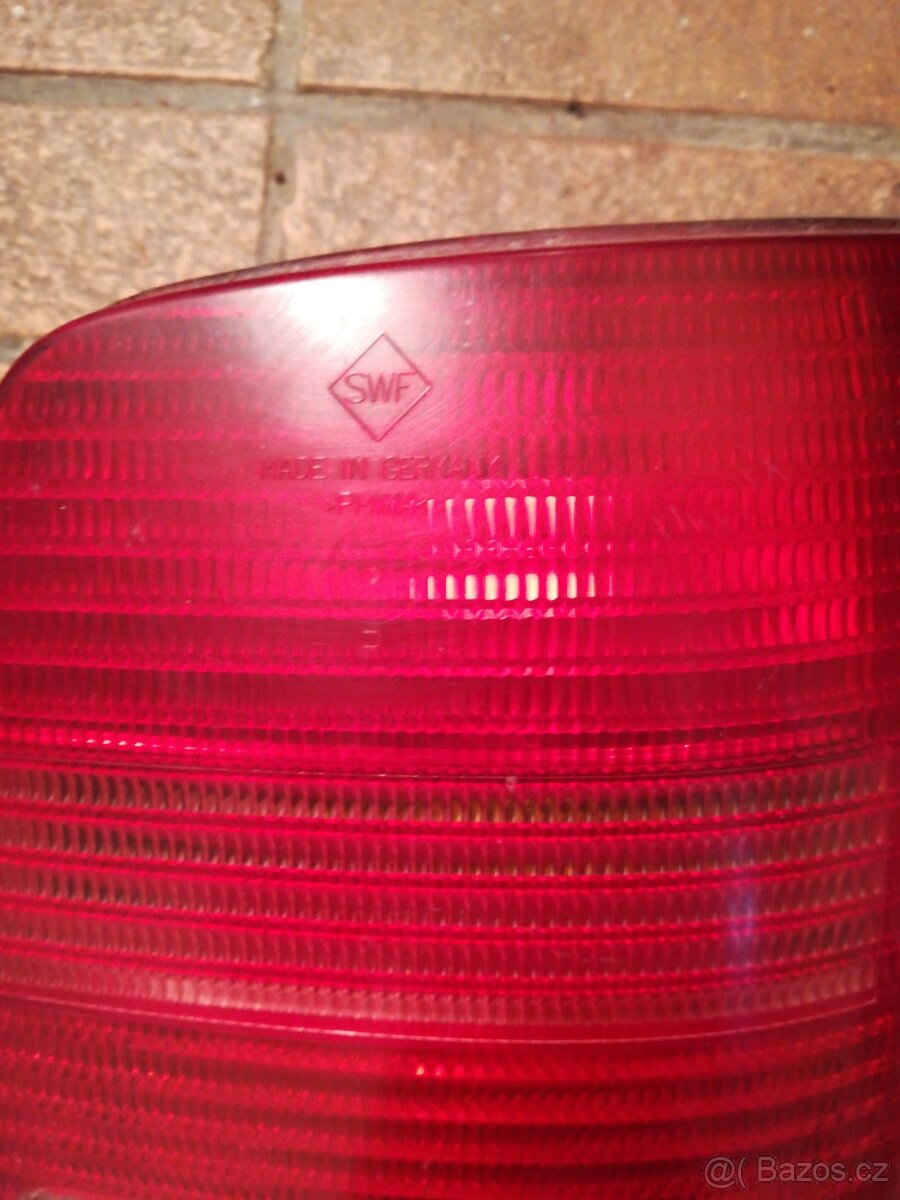 Prodám zadní světlo vw Passat. - 2