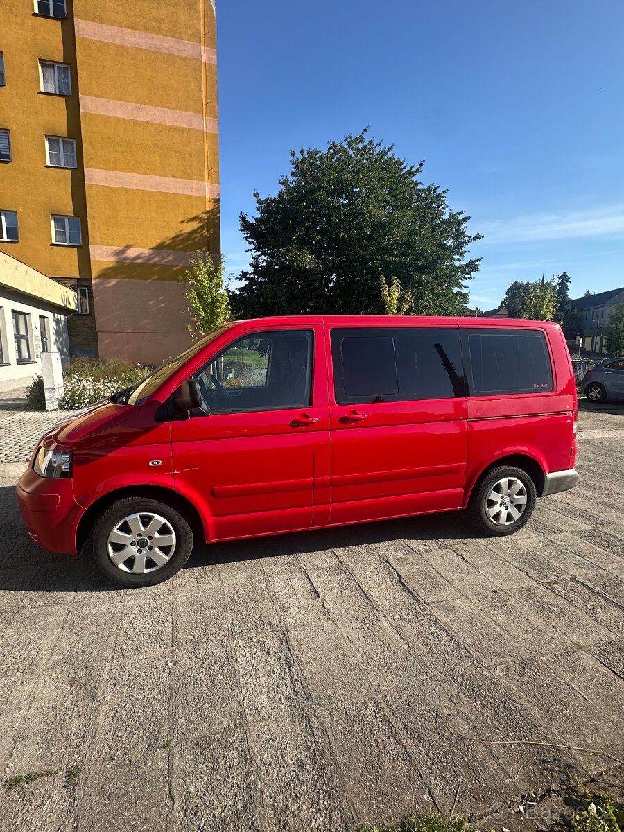 VW T5 Multivan 2.5TDI - 2