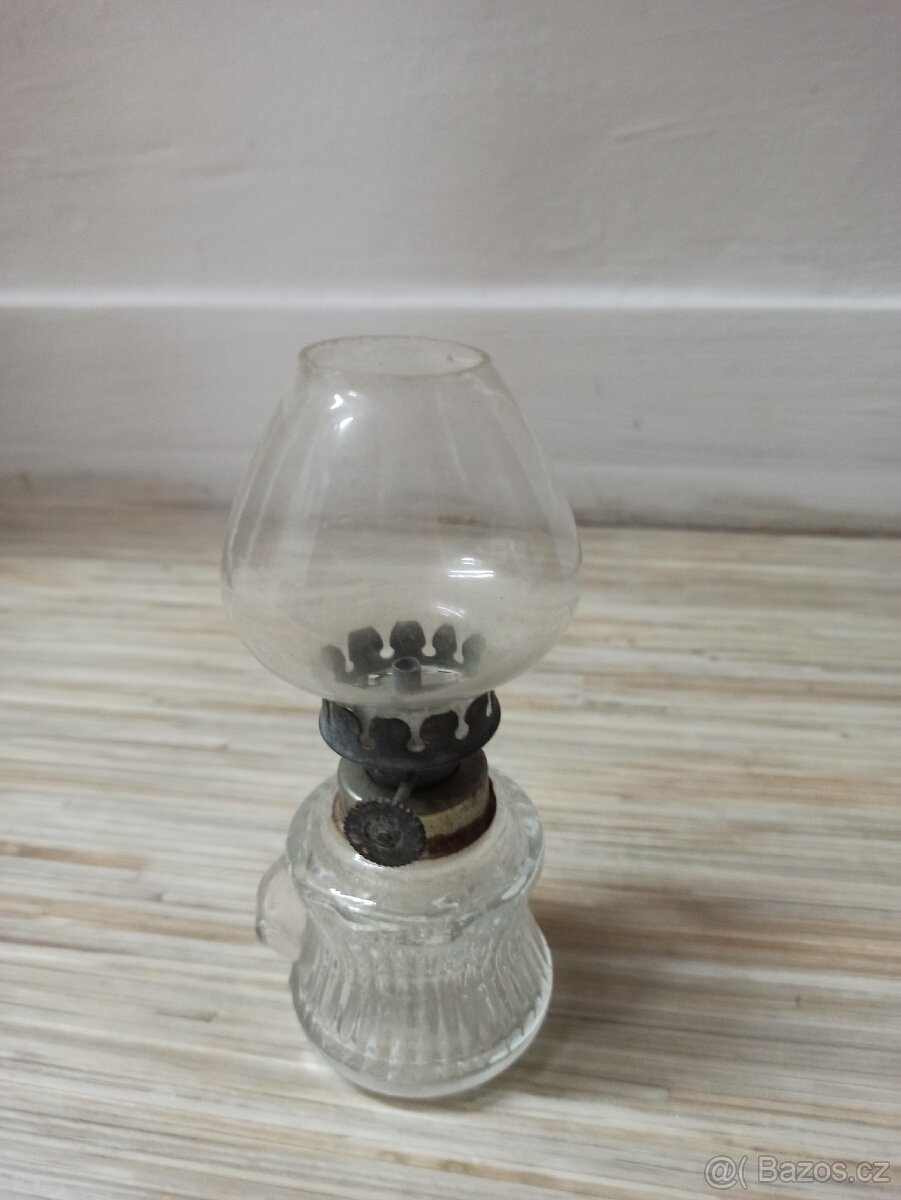 Petrolejová lampa/ lampička/ - 2
