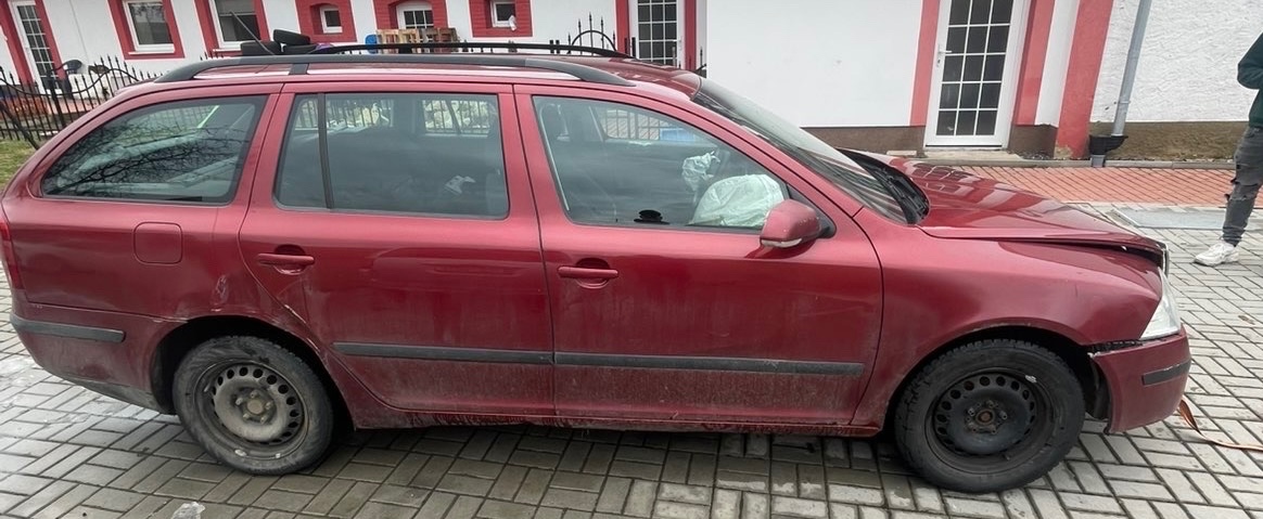 Škoda Octavia 2 1.9tdi 77kw bxe - 2