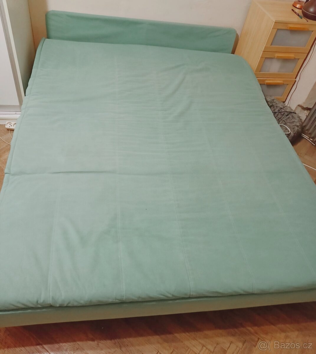 Rozkládací pohovka - 2