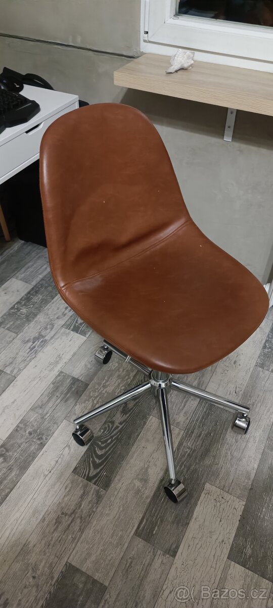 Koženková židle Jysk - 2