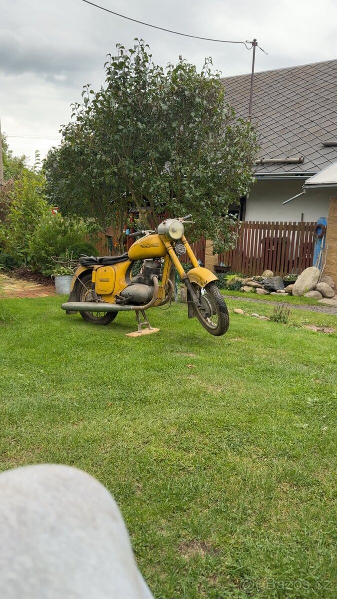 Jawa 250 - 2