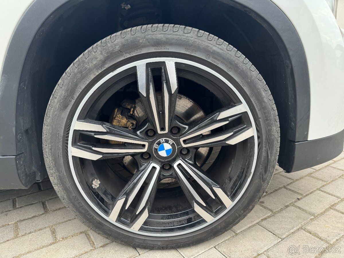 BMW X1 xDrive 18d