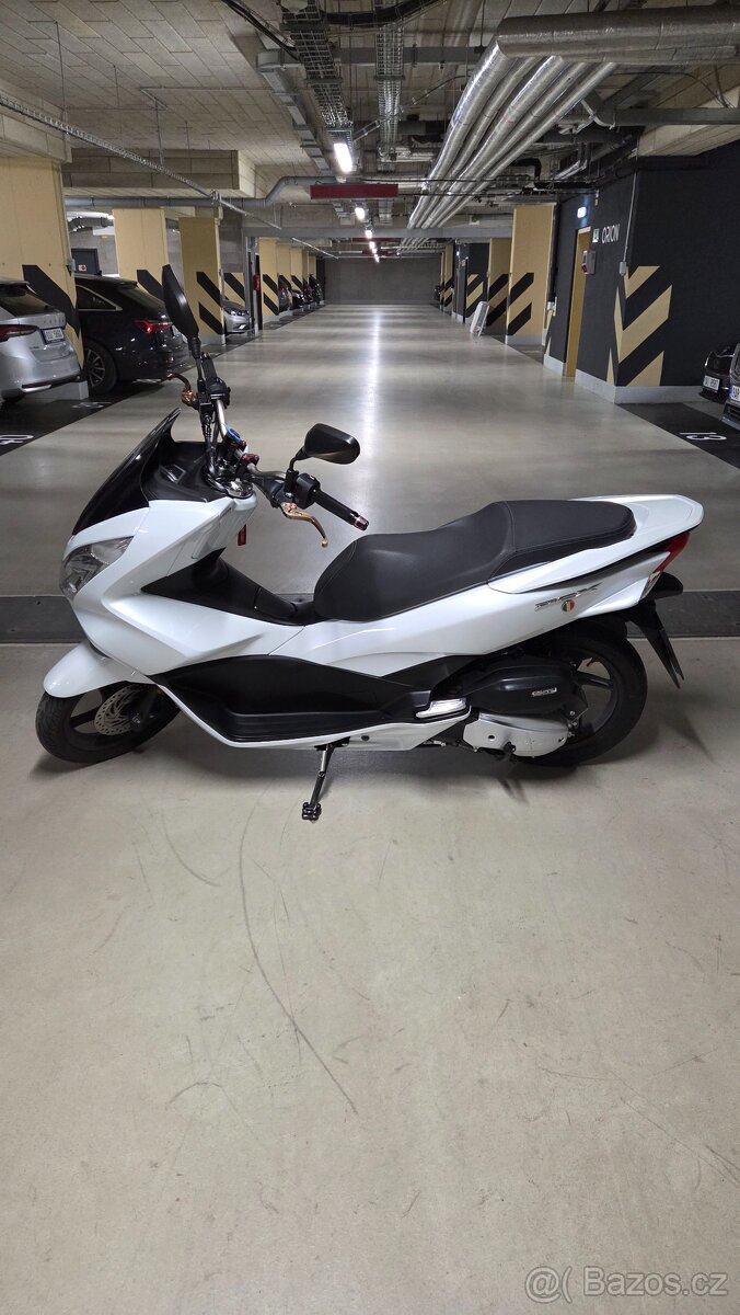 Honda PCX 125 - TOP STAV, ODPOČET DPH - 2