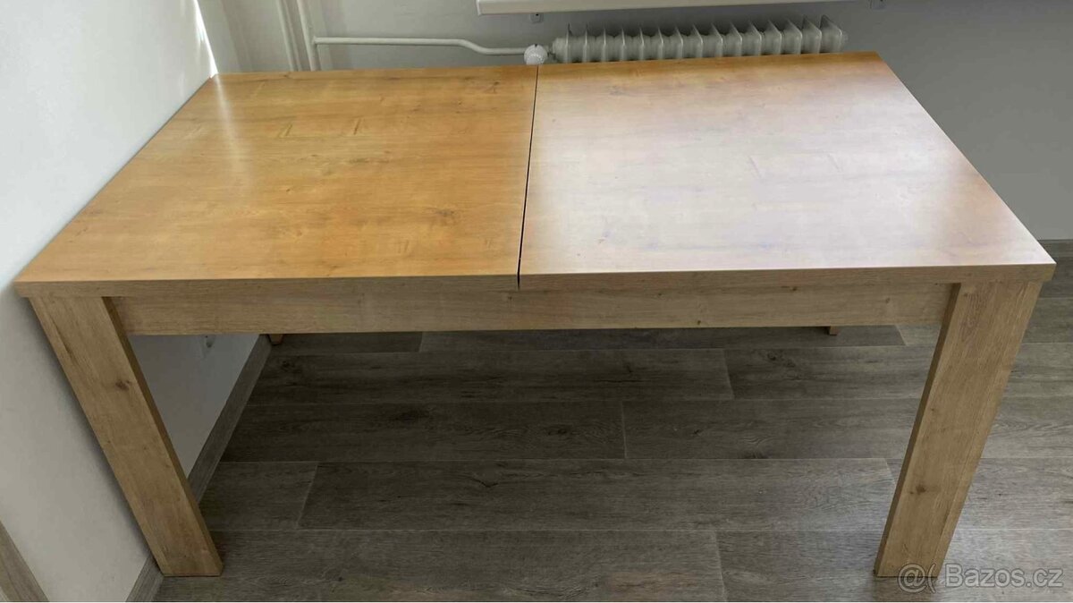 Kuchyňský dubový stůl s nástavcem - 2