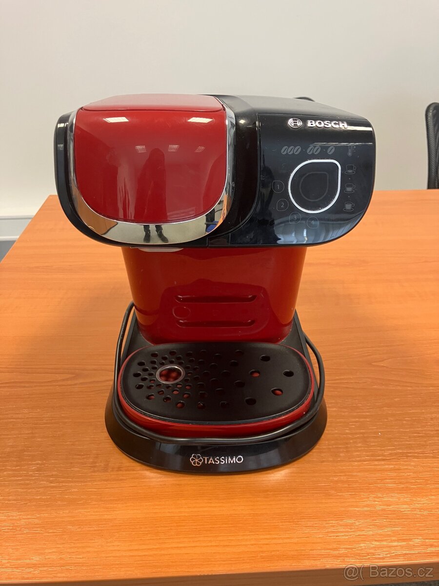 Kávovar Bosch tassimo na kapsle. - 2