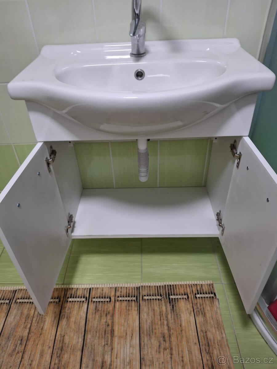 Skříňka pod umyvadlo - 2
