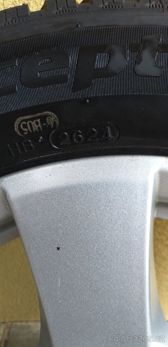 Zimní pneu 185/60 R14, ET43 vč. alu disků - 2