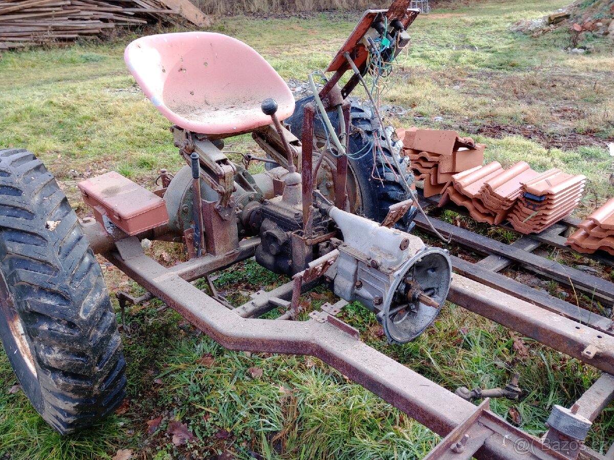 Malotraktor bez motoru - 2