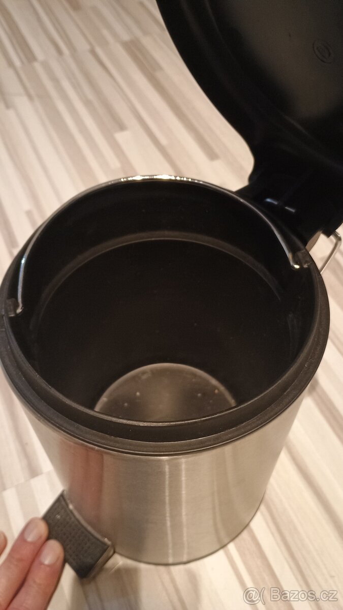 Prodám odpadkový koš, malý - 2