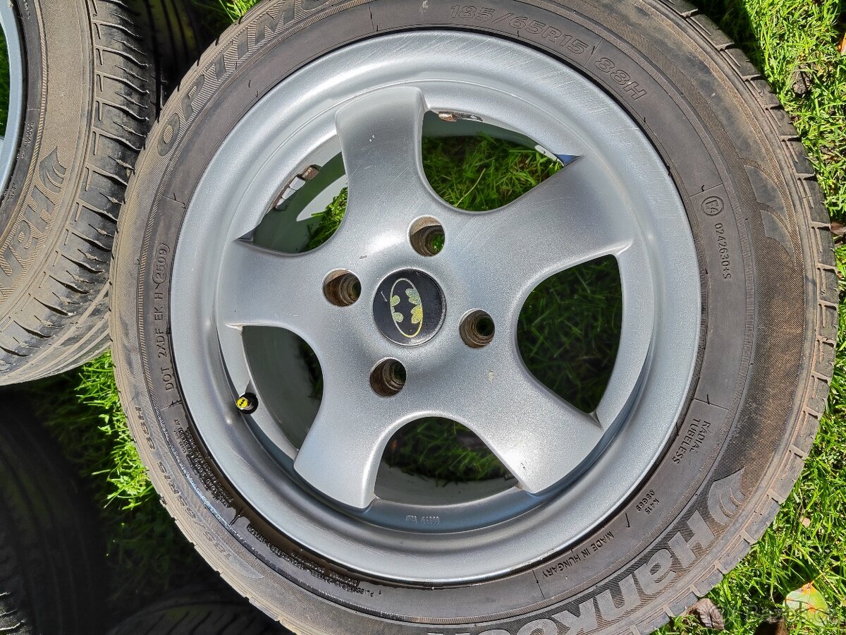 Letní sada 4x114,3 r15 Hankook 185/65/15 - 2