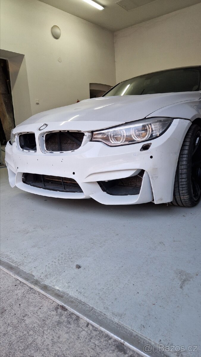 BMW M3 F80 přední nárazník - 2