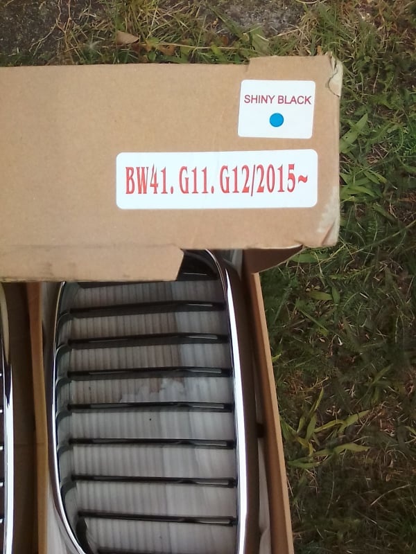 Plastové ledviny , nové do masky BMV - 2