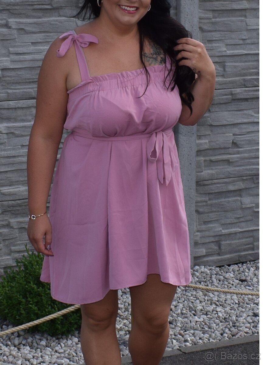 Tmavě růžové šaty - 2