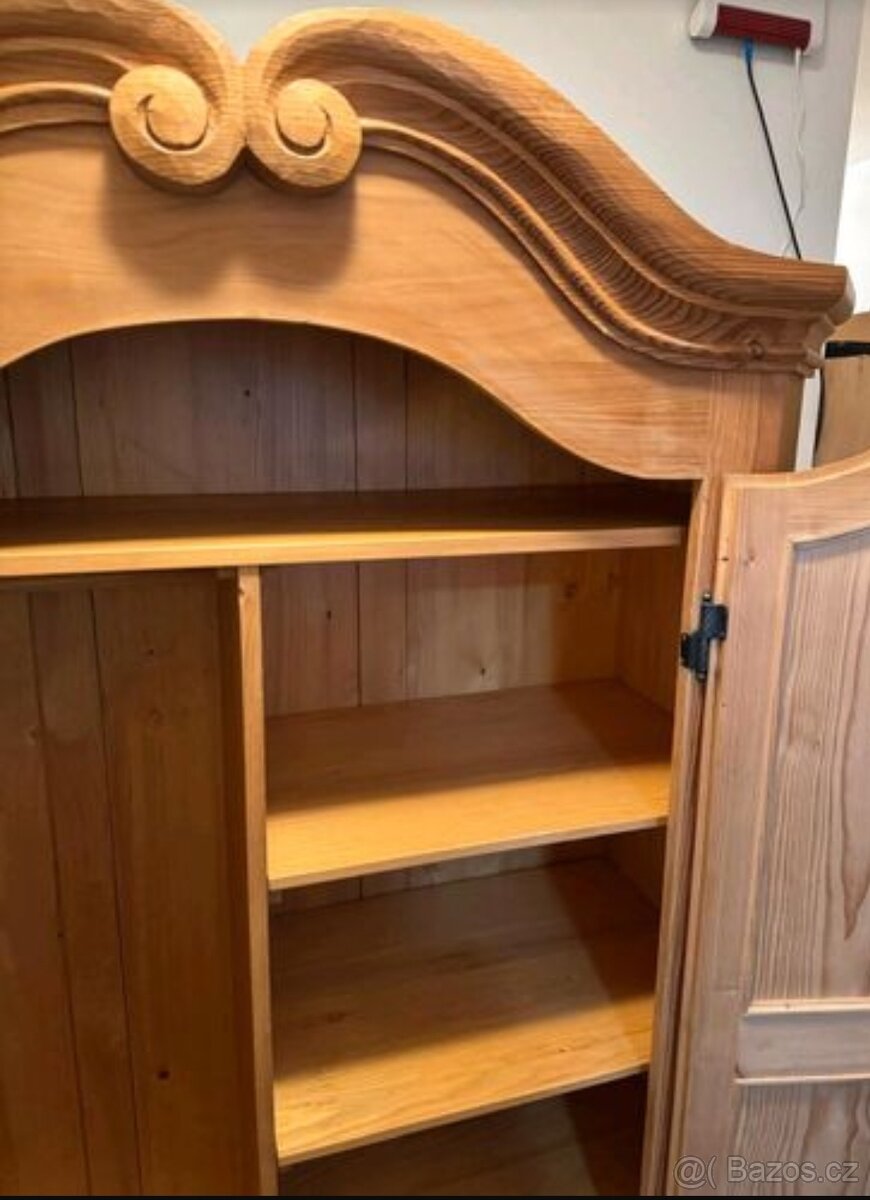 Selská skříň - 2