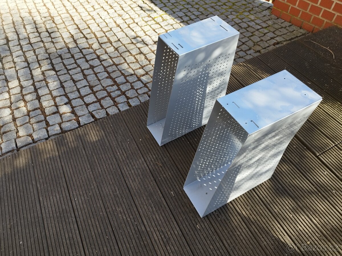 Prodám 2 kryty na počítače - 2