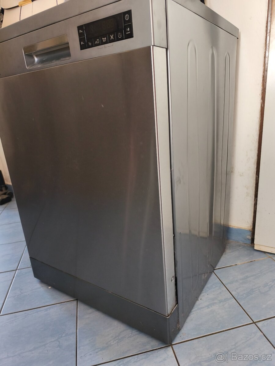 Nabízím Myčku Beko - 2