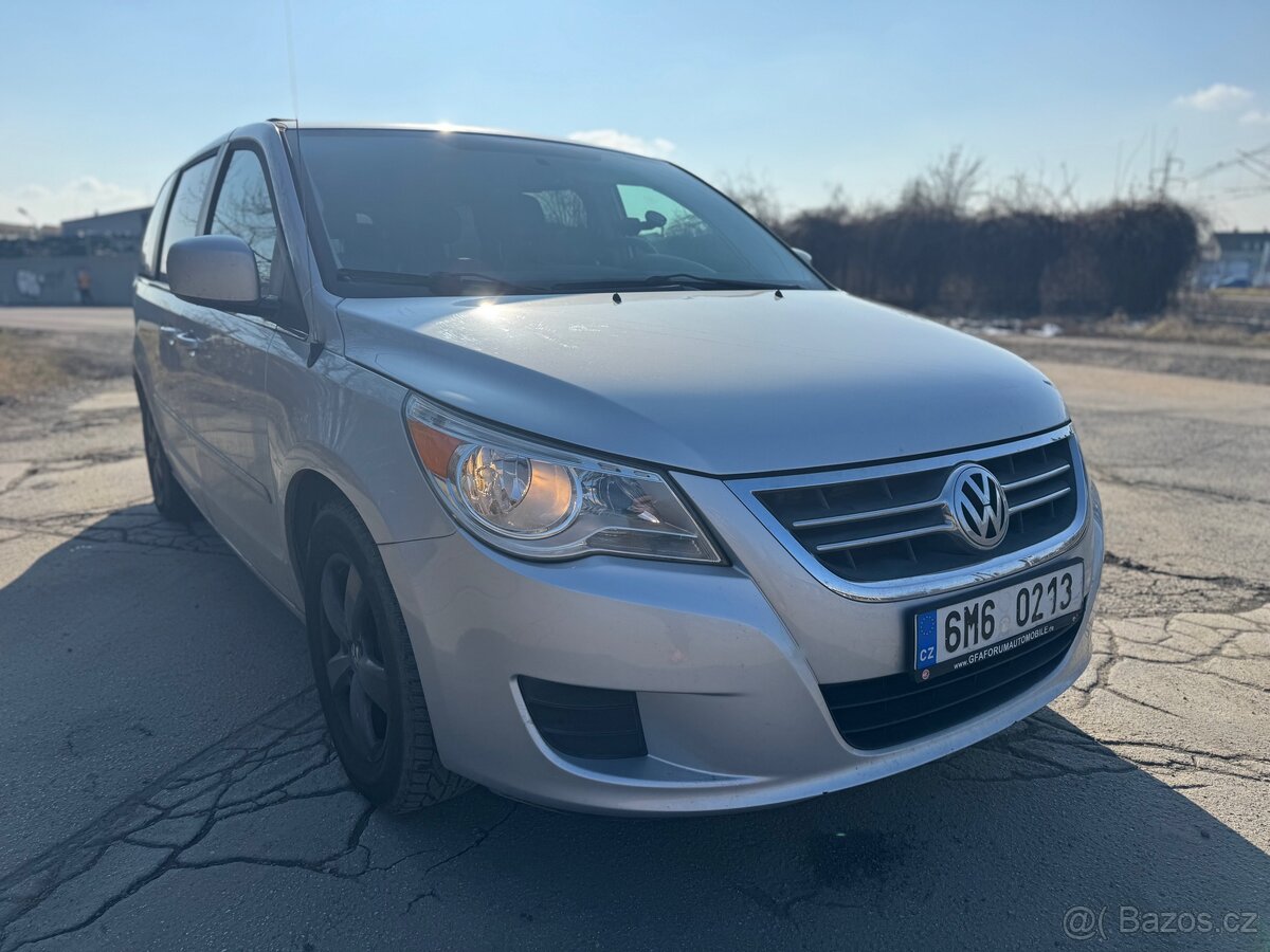 Chrysler voyager/volkswagen routan - 2