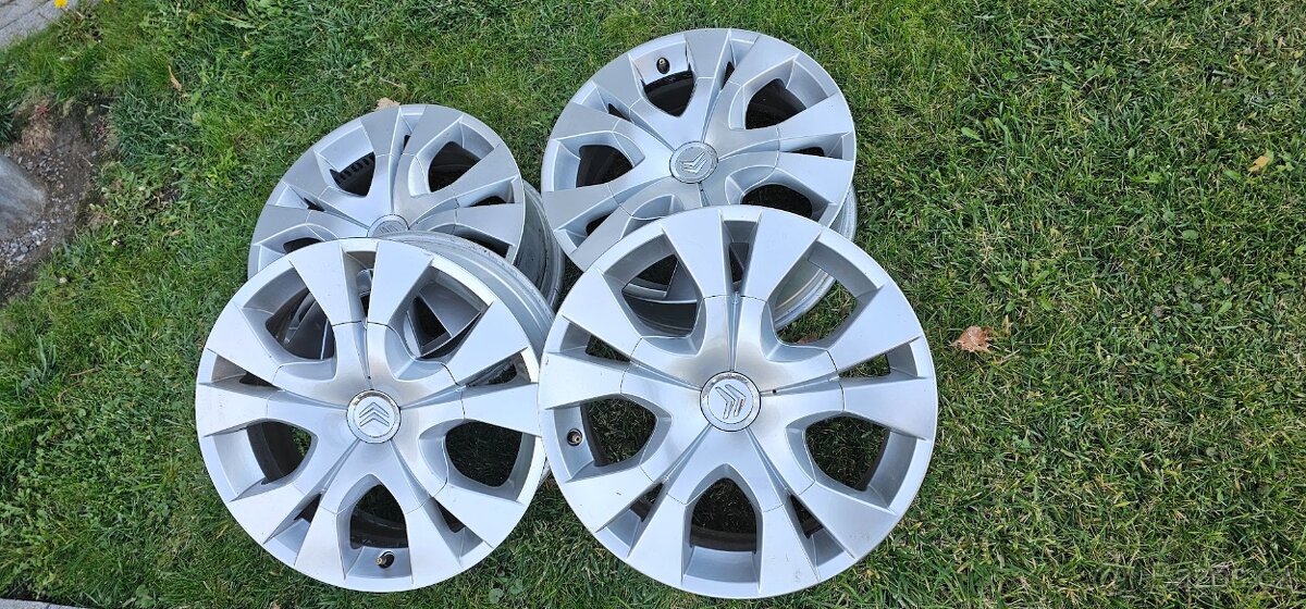 Alu kola 17" za cenu plechu :-) - 2