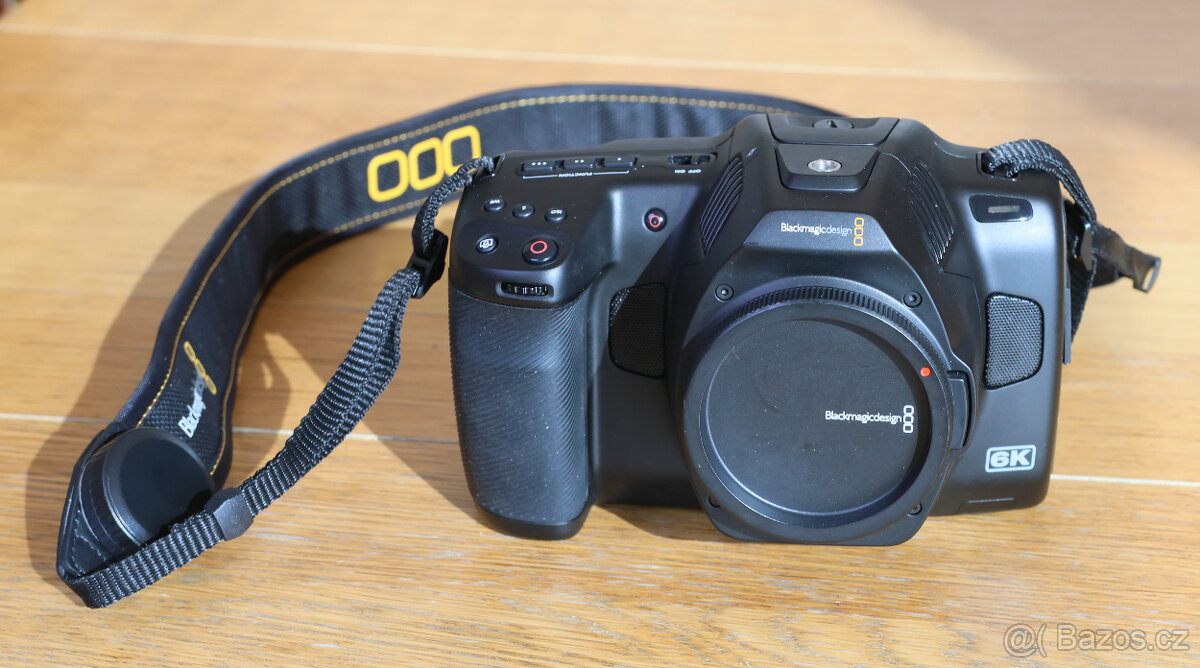 Blackmagic Pocket Cinema Camera 6K Pro - 2